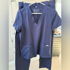 Figs Dark Blue Scrub Top